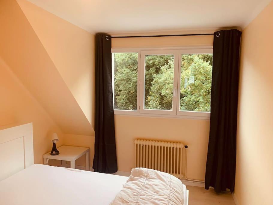 Grand Appartement Au Calme 2 Chambres Quimper Exterior foto